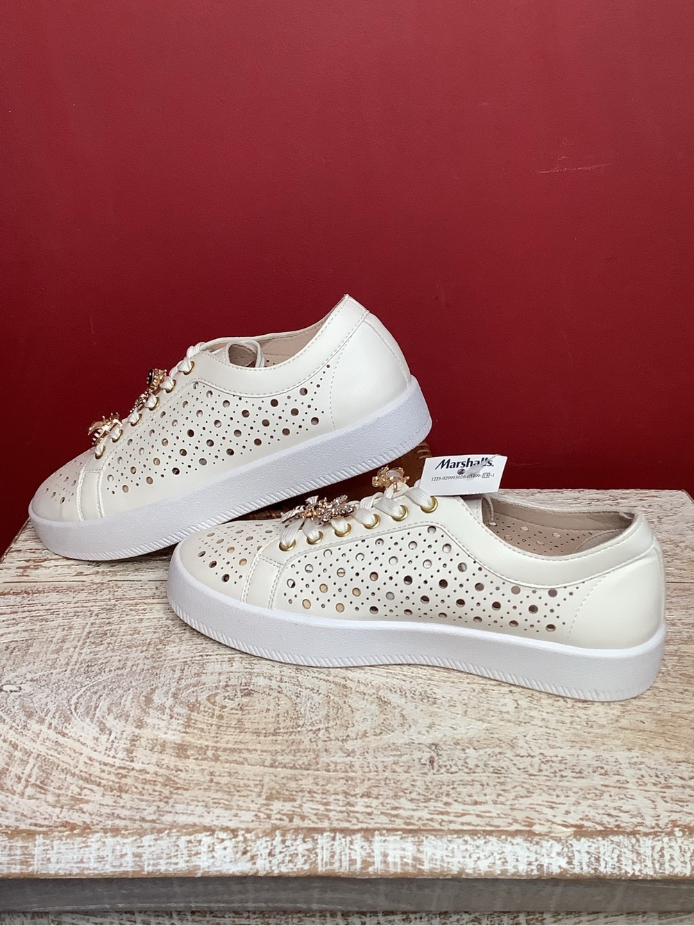 DV Roxanne Off White Airy Platform Sneakers Bee & Butterfly Bling Charms - Picture 11 of 16